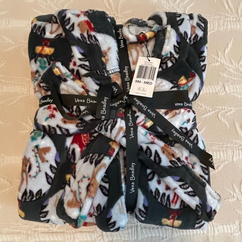 VERA BRADLEY "Merry Mischief Ornaments" Fleece Robe for Women Size S/M  NWT